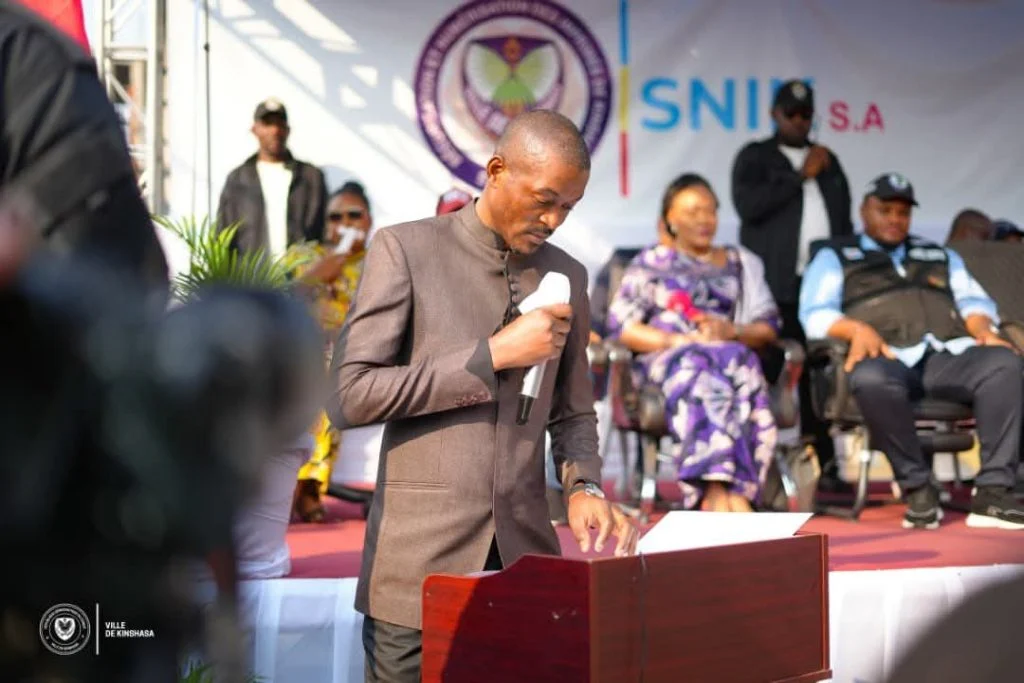 1000332380-1024x683-1 Kinshasa : Daniel Bumba inaugure la SNIK S.A., un tournant majeur dans la modernisation de l’administration provinciale