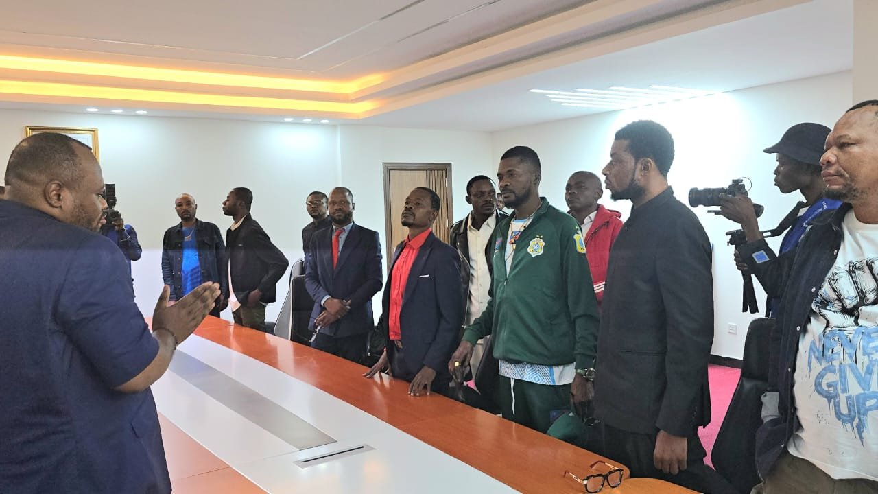 WhatsApp-Image-2026-07-06-at-09.19.34 Rencontré historique Le gouverneur Daniel Bumba reçois les présidents des assemblée provinciales de la Rdc